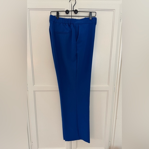 Rachel Zoe Suit Set with Notched Lapel and Ruched Sleeves in Cobalt - Picture 7 of 10